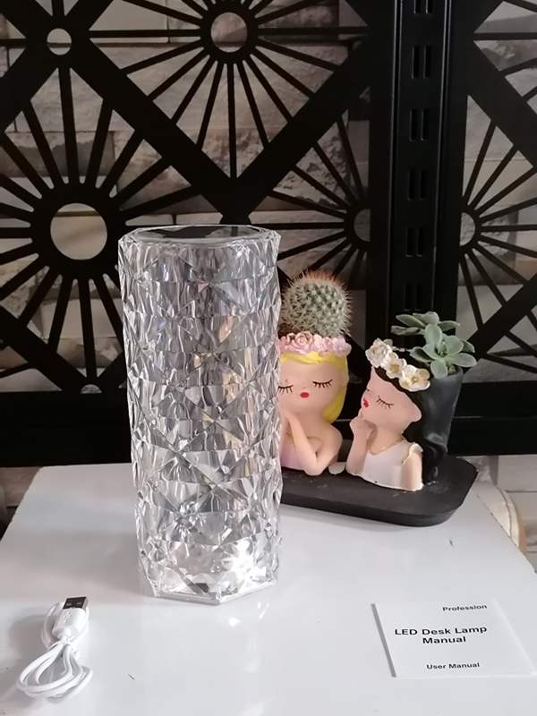 Kristal Elmas Masa Lambası Dokunma Kontrollü Başucu Lambaları Gece Lambası 3 Işık Renk Parlaklık Ayarlanabilir USB Şarj Edilebilir Yatak Odası için - Görsel 10