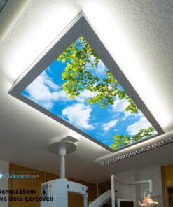 Ağaçlı Gökyüzü 75x135 Gökyüzü Panel, Muayenehane Üzeri Aydınlatma, Kumandalı, Işık bantlı, 106watt-Diş Ünit Lambası, Ağaçlı GökyüzüLamba, 4 Farklı Ahşap Çerçeve Rengi