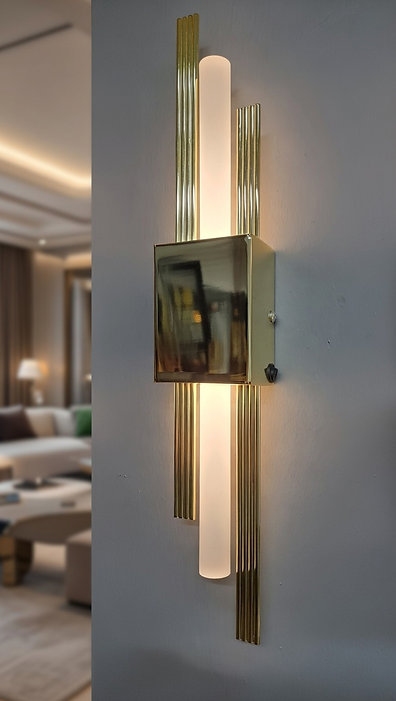 Simetri Duvar Apliği Gold Renk Kablosuz/Elektrikli Çift Kullanım, 50x7x7 cm, Pil Hediyeli